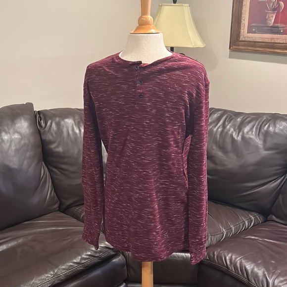 Marc Anthony Henley - Picture 1 of 3